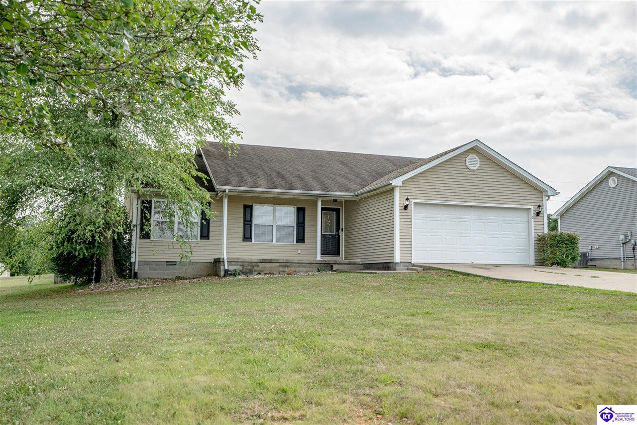477 Kaylyn Drive photo 1