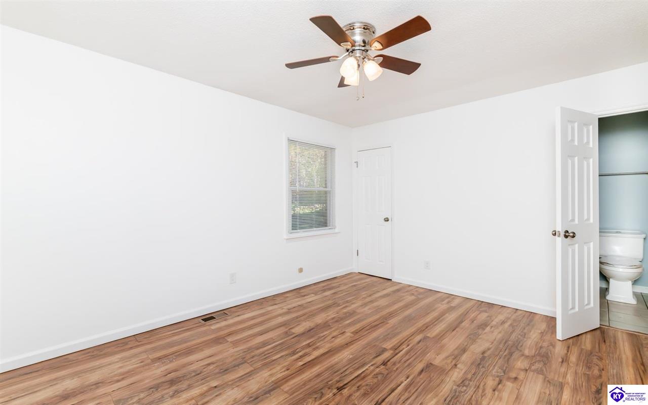 30 W Airview Drive photo 19