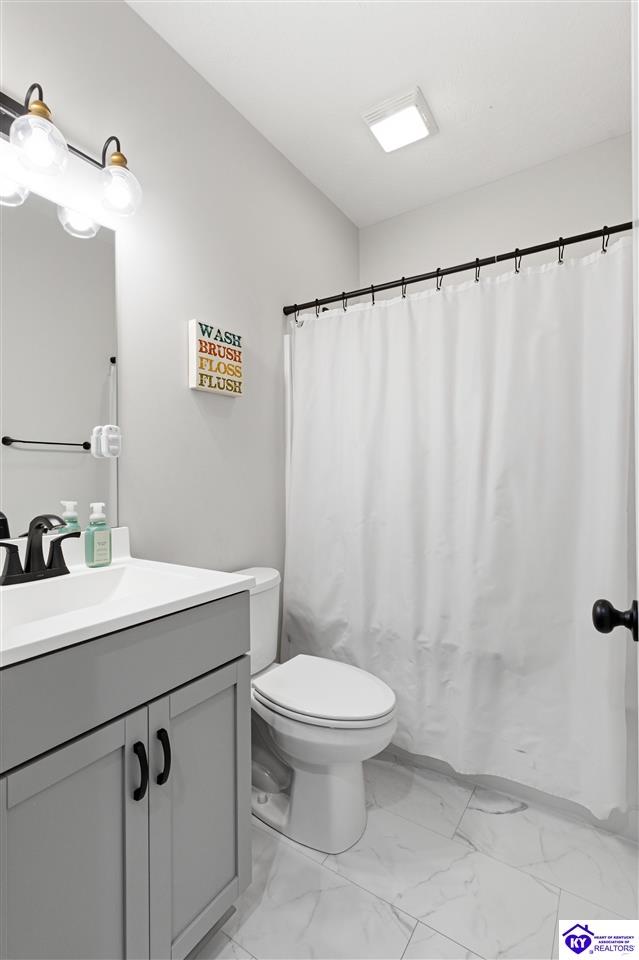 124 Aiden Lane photo 15