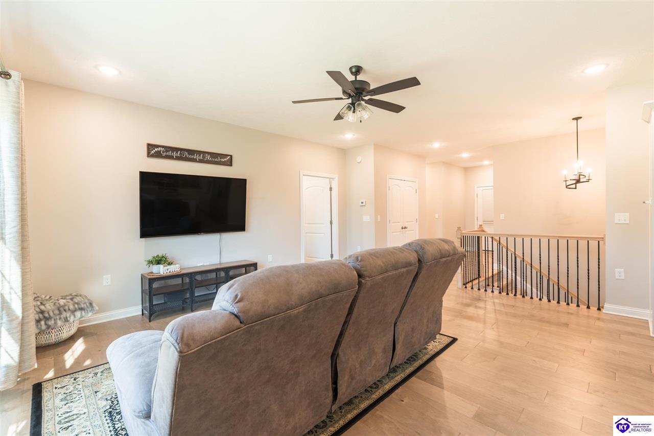 125 Dupree Court photo 16