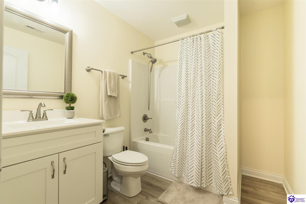 125 Dupree Court photo 29