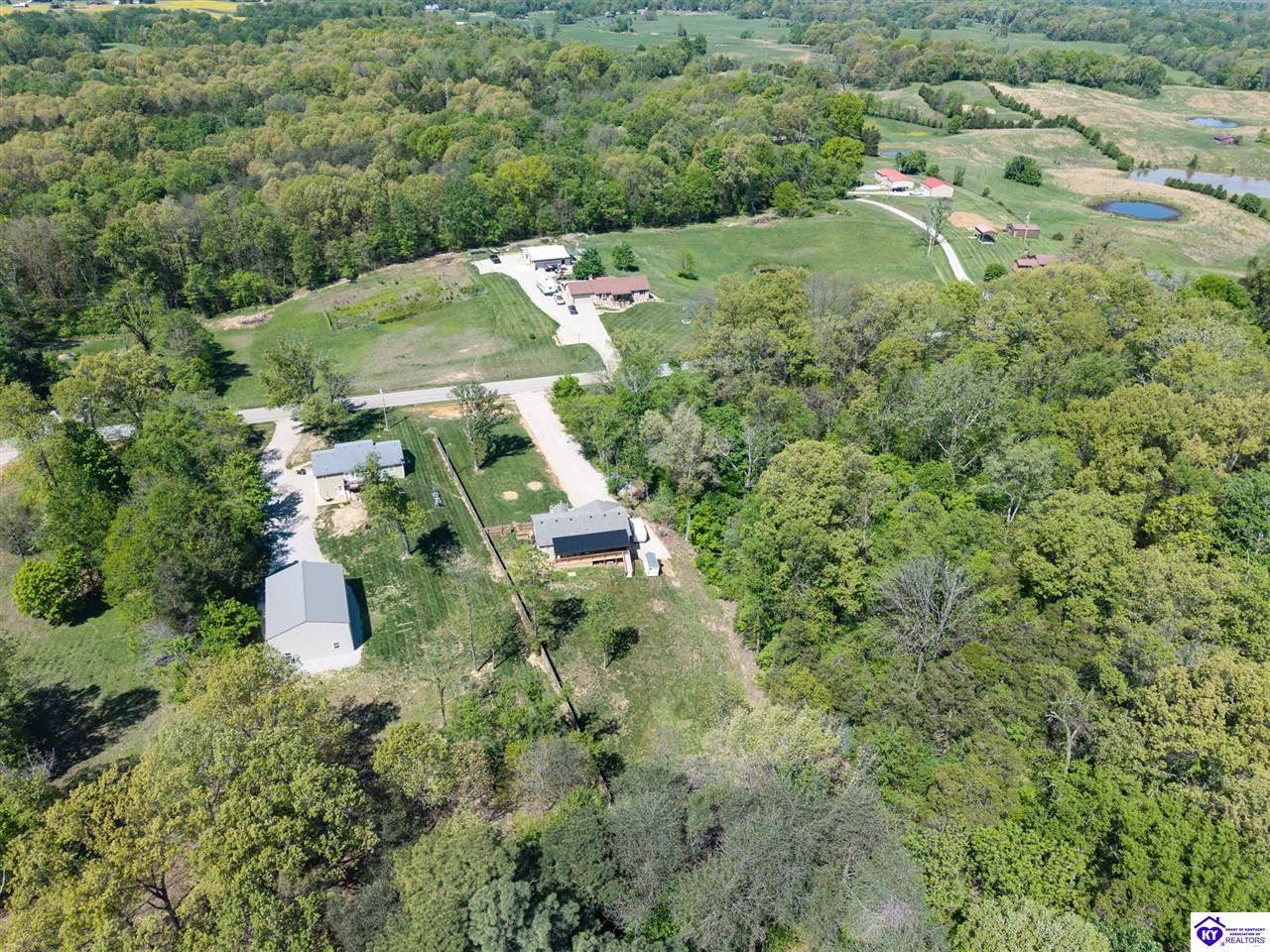 1122 Garrett Road photo 29