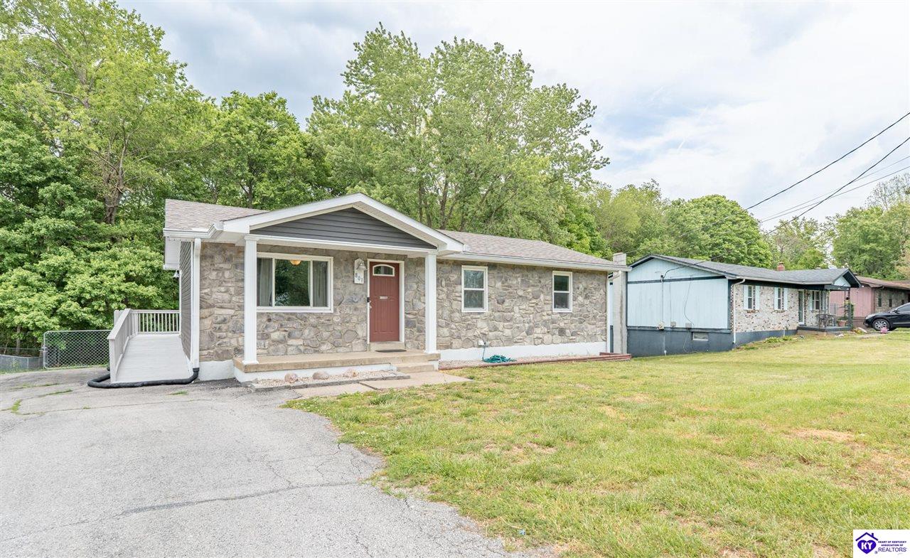 801 Charlene Drive photo 3