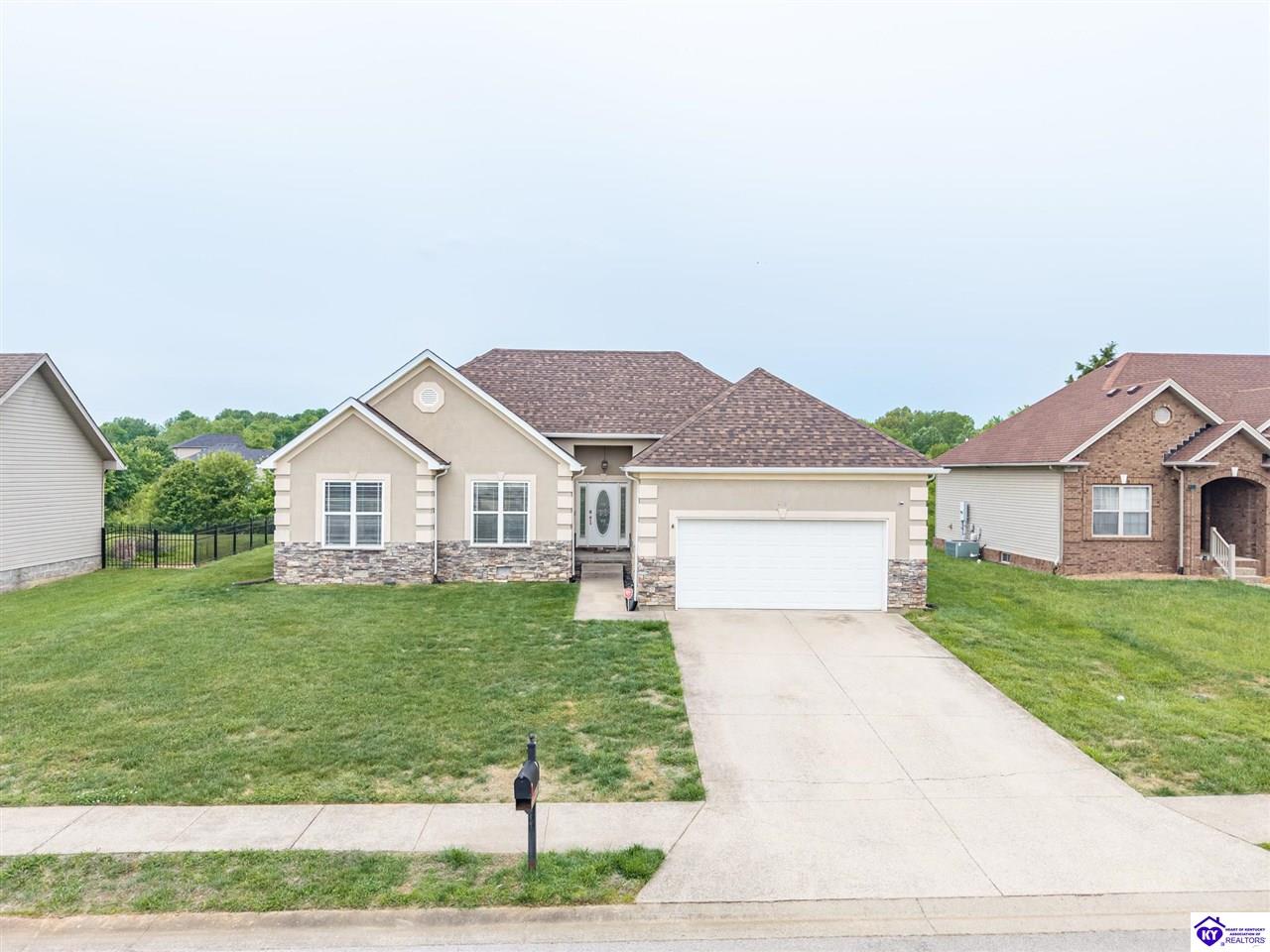 216 S Rushmore Drive photo 2
