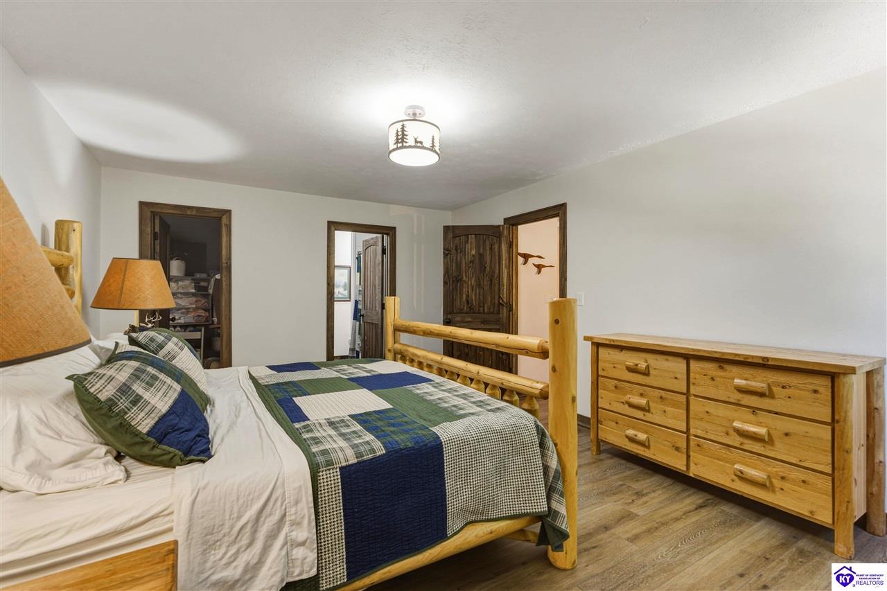 73 Hawthorne Court photo 20