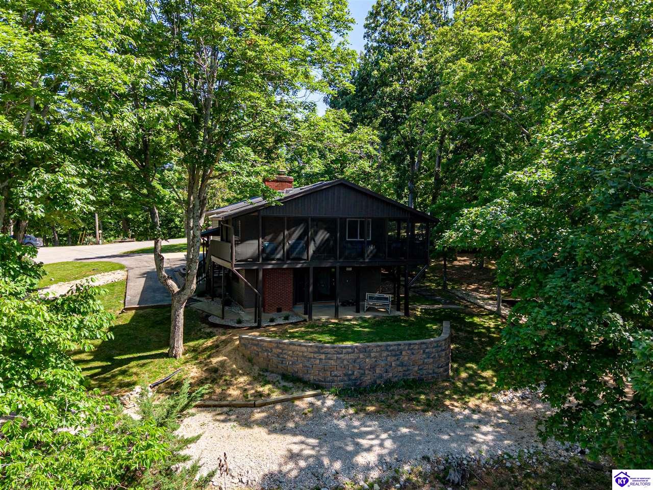 73 Hawthorne Court photo 6